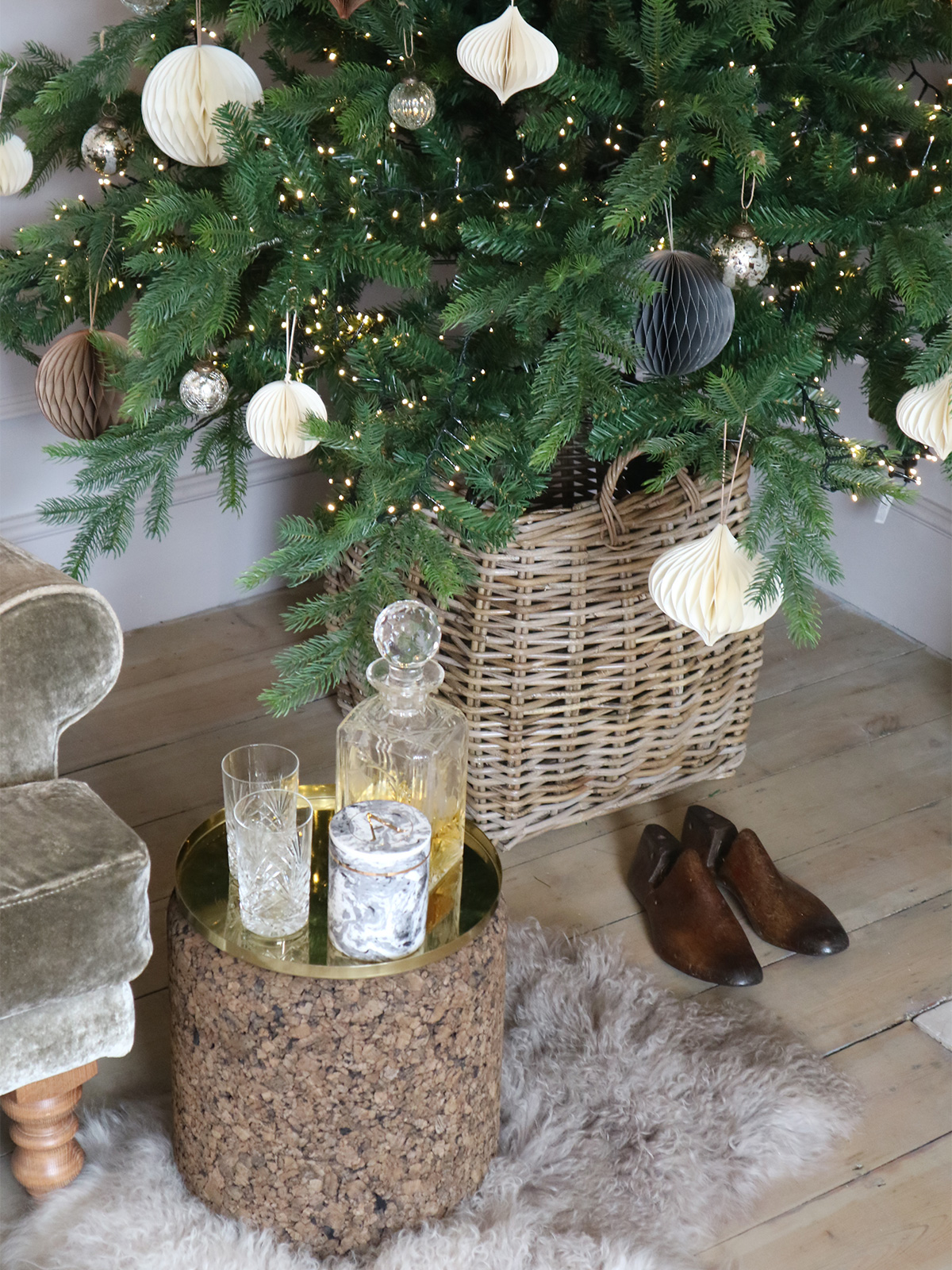2LG Studio » Winter Hideaway – Creating a cosy home for the festive season